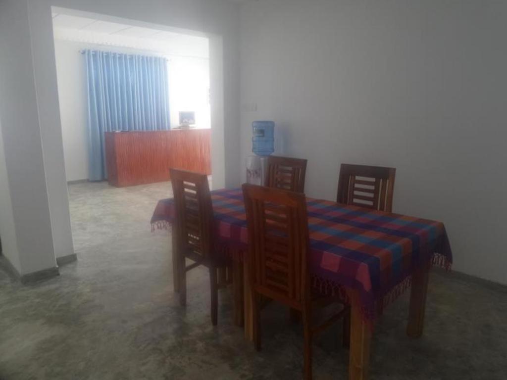 Coralworld Hotel Mirissa Bagian luar foto