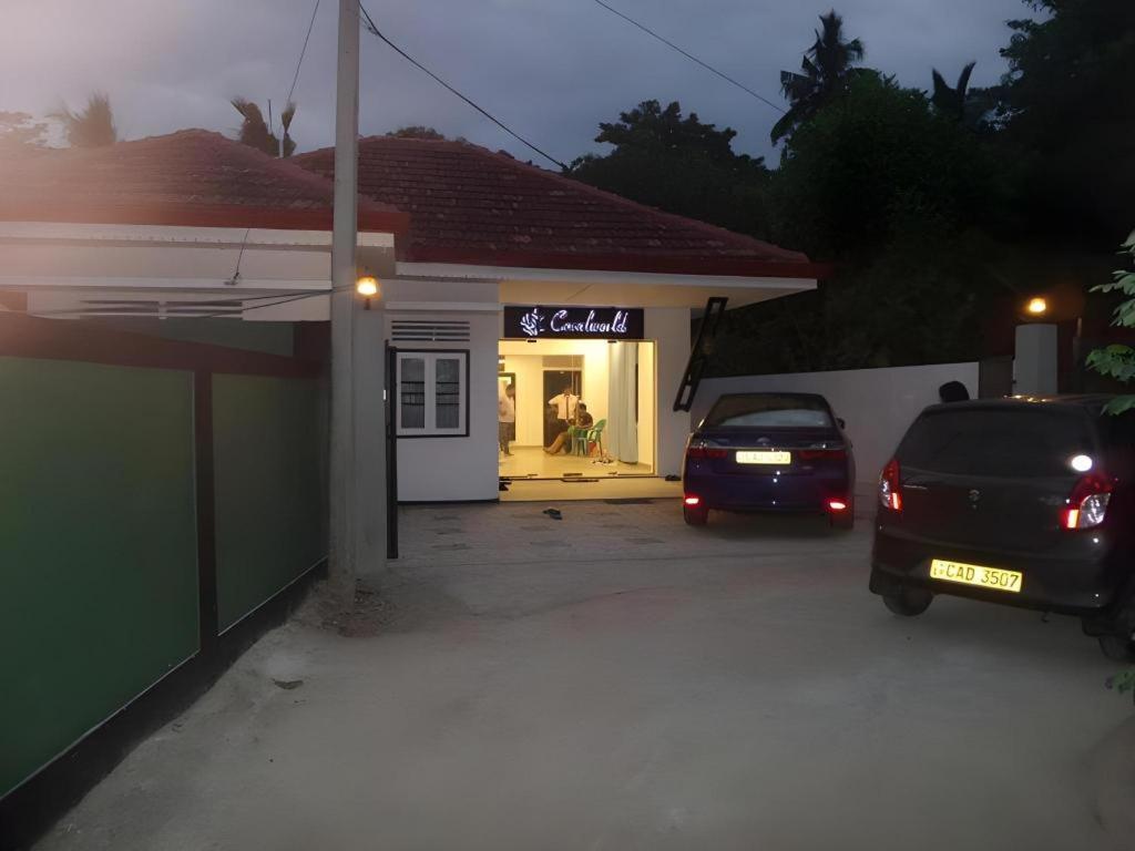 Coralworld Hotel Mirissa Bagian luar foto