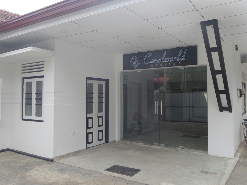 Coralworld Hotel Mirissa Bagian luar foto